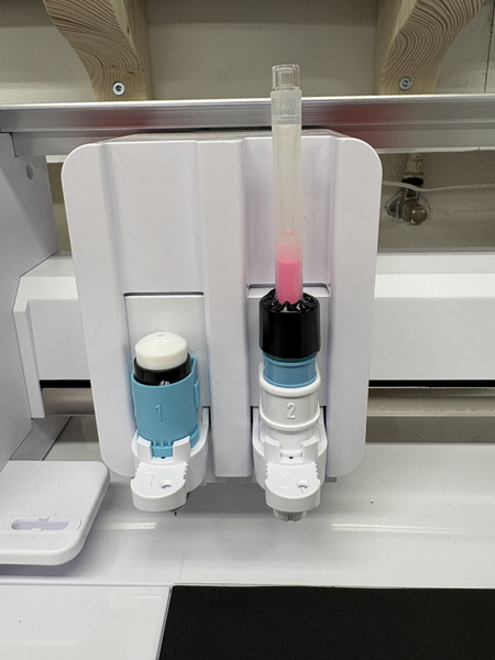 Fil:Pen adapter fitted to Curio 2.png