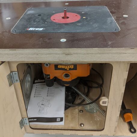 Table router, Triton TRA001 - Stockholm Makerspace Wiki